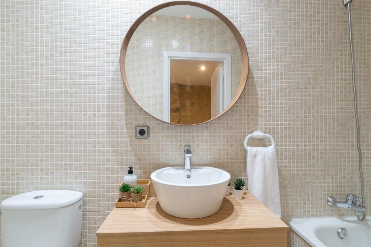 Terra Boutique Apartment 지로나 외부 사진